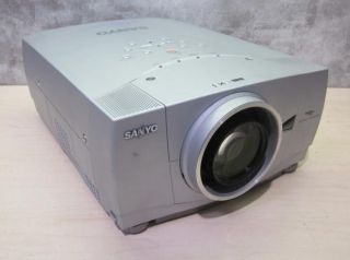 Sanyo Pro Xtrax Multiverse Projector PLC XP40 2600 Lumens