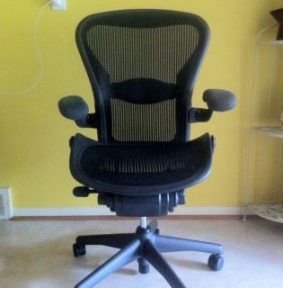 Used Herman Miller Aeron Office Chair Size B Fully Adjustable