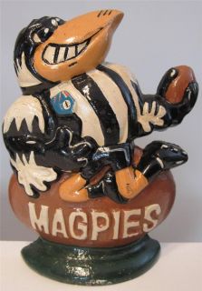 Cast Iron Magpies AFL Football Crow Door Stop