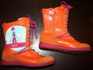 PRADA Girls Designer Boots US 1 2 EUR 33 Agatha Ruiz de la Prada EUC