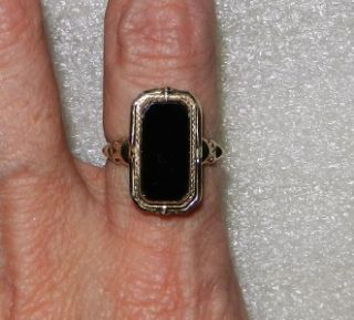 10k yg antique cameo onyx flip ring size 6 5 lb1935