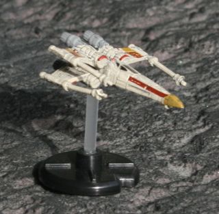 Star Wars Miniatures Starship Battles Rogue Squadron x Wing NM M Minis 