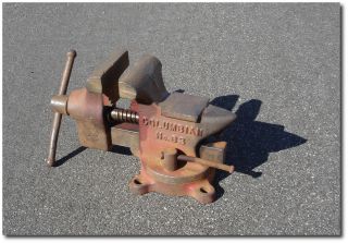   Columbian No 63 Anvil Top Bench Vise with Pipe Jaws Swivel Base