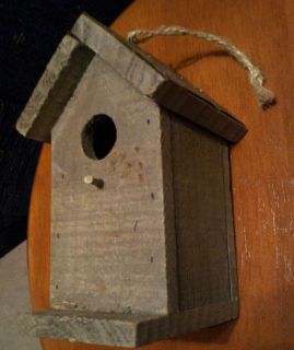 Small Decorative Rustic Wooden Birdhouse Distressed Metal Roof 5 5