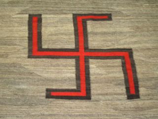 Antique Collection Whirling Log Navajo Rug – 1890s