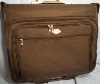 Brand New HT Traders Wheeled Garment Bag Luggage SM66
