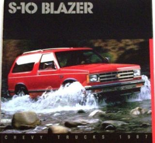 1987 87 Chevy S10 Blazer Original Sales Brochure