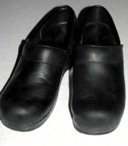 Bjorndal  Ally  Black Leather Clogs Womens Size 8 5