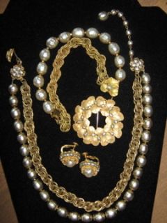 Miriam Haskell Outstanding Baroque Pearls and Chain