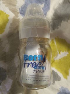  Born Free 6oz Baby Bottles New