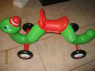 RADIO FLYER THE INCHWORM Bounce and Ride Inchworm Toy EXCELLENT 
