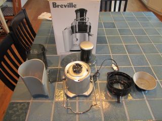 Breville Juice Fountain Plus   used for 2 weeks for fad diet. Nearly 