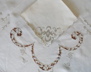   Embroidered Ecru Linen Bridge 32 Tablecloth Napkin Set Cutwork