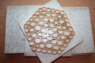   SET OF 4 JAPANESE BAMBOO HEXAGONAL SERVING PLACE MATS BOXED 6 (15cm