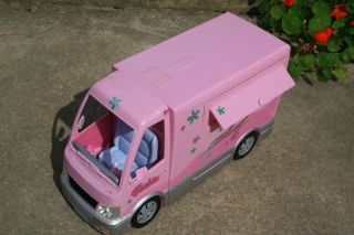 Mattel Barbie Large Pink camper RV Hot Tub Party Bus 2000S