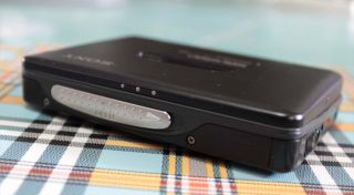 Sony Walkman Auto Reverse Cassette Tape Player Wm EX999 Dual Head 