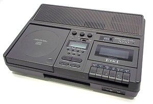 S76 EIKI 7070A CD Player Cassette Tape Recorder