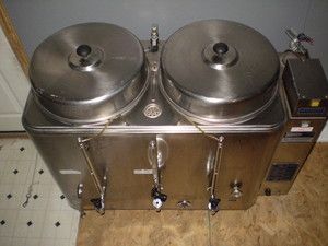   Cecilware FE300 Stainless Twin 10 Gallon High Volume Automatic Coffee