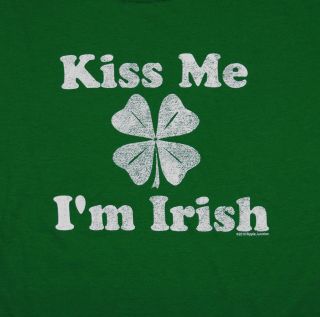 Kiss Me IM Irish Shamrock Clover Celtic Soft Juniors Babydoll T Shirt 