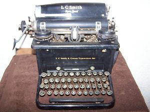 Vintage 1930s L. C. Smith & Corona Typewriter Inc Super Speed