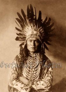 1890s Native American Indian Chief Wearing A Amazing Headdress Photo 