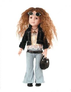 Contemporary 15 Limited Edition vinyl Collectible Doll