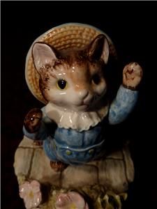Vintage Beatrix Potter Tom Kitten Figurine Music Box So Cute!