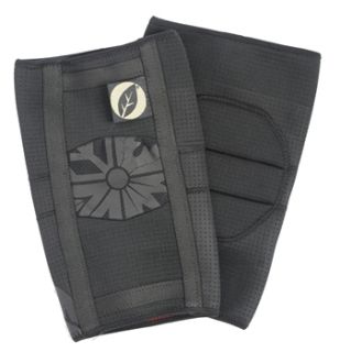 Season Gasket Knee Pads