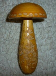 Vintage Decorative Collectble Wooden Hand Carved Sock Darner, Mushroom