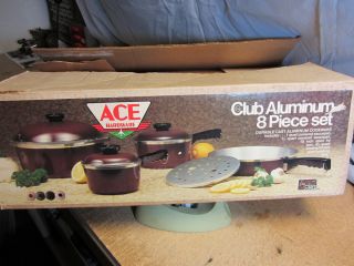 Vintage Club Aluminum 8 Piece Set Brand New in Box