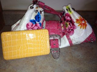 GUC Floral Design Purse and Adorable Yellow Wallet