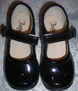Footmates Black Patent Leather Courtney Girls Dress Shoes 6 M Euro 22