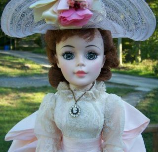  Portrette Vintage Gainsborough Doll Cornelia Face Lovely