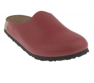 Birkis Pebble Grain Comfort Clogs —