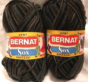 Bernat Sox 60 acrylic 40 Nylon yarn Color brown black green varigated
