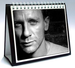 Daniel Craig 2013 Desktop Holiday Calendar