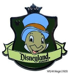 Disney 2012 Hidden Mickey Crest Disneyland Banner Jiminy Cricket Pin