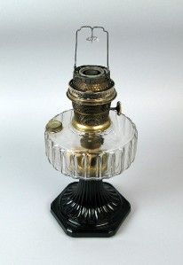 ALADDIN CORINTHIAN 1935   1936 MODEL B   104 KEROSENE TABLE LAMP
