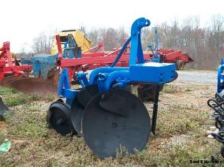 ford disc plow 3 point hitch 2 bottom sold as as no warranties etc