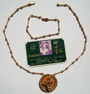   Madonna de Port Lligat  Solid Gold 18 K Necklaces Pendants