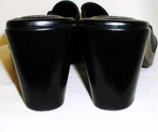 St Johns Bay Black Leather Womens 9 Sandles Slip on Shoes Mules