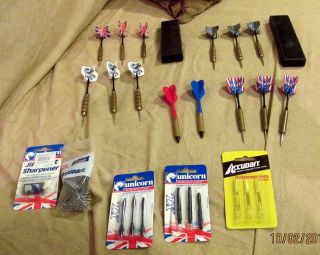 Various Dart Sets   Competitive Weighted Darts, Flights, New Parts