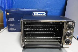DeLonghi Convection Toaster Oven EO 2058 Open Box Item