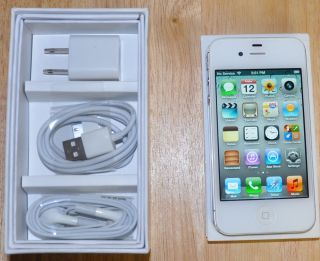 Apple iPhone 4S 32GB White Unlocked Smartphone