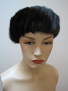 Ladies Vintage Dark Mink Darcel Hat Beret Style 508