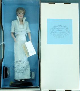 Franklin Mint PRINCESS DIANA Porcelain Doll in Long White Beaded Dress