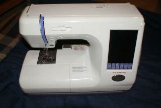  MEMORY CRAFT EMBROIDERY QUILTING MACHINE 10000 PC USB DESIGN TRANSFER