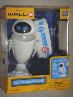 Disney Pixar Wall E Remote Control ROBOT Eve 6 Figure AGES 4