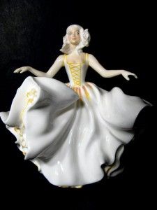 Large Royal Doulton Figurine Sweet Seventeen HN2734