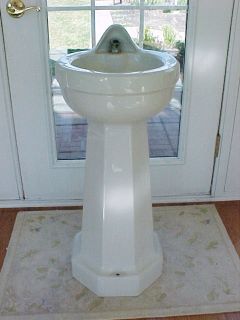  ANTIQUE STANDARD WHITE PORCELAIN SCHOOLHOUSE WATER DRINKING FOUNTAIN